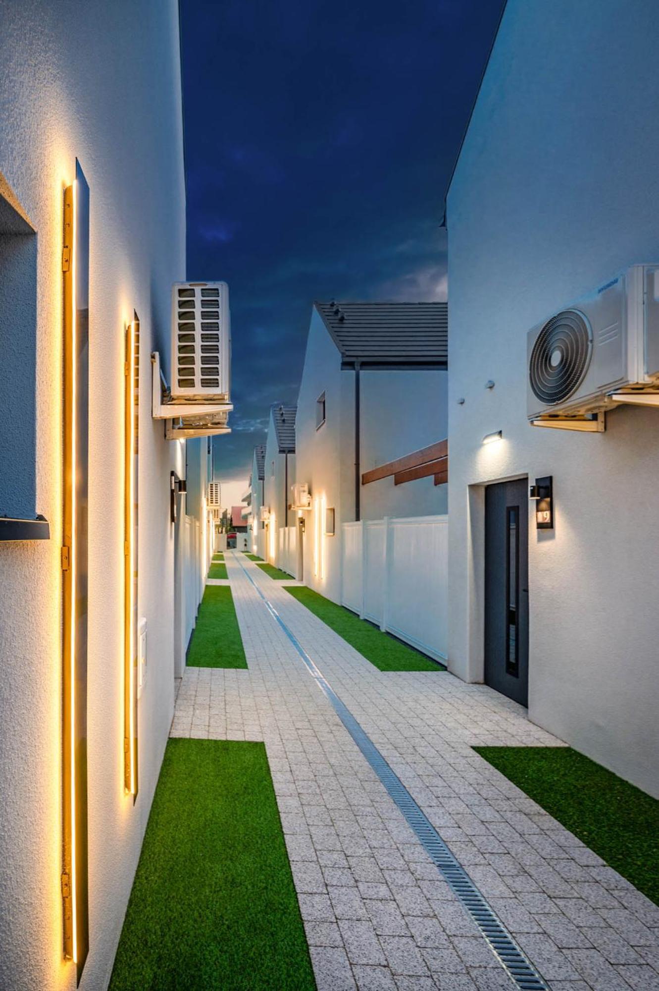 Olivina Park Spa - Domki Z Dostepem Do Krytego Basenu, Saun, Wyzywienia I Atrakcji Dla Dzieci Niechorze Exterior photo